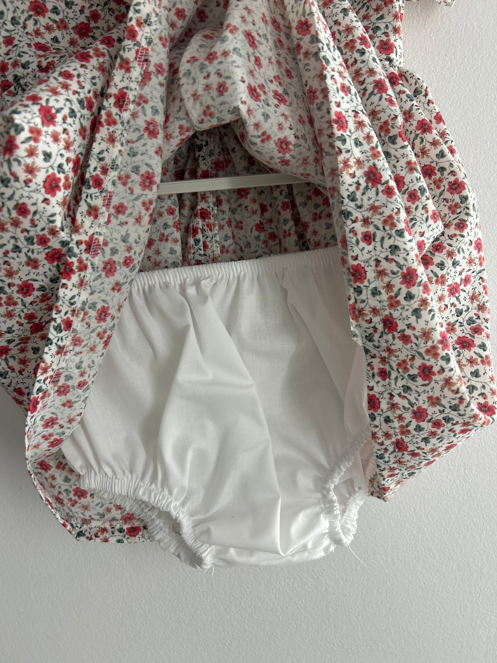 VESTIDO CUELLO SMOCK FLORES