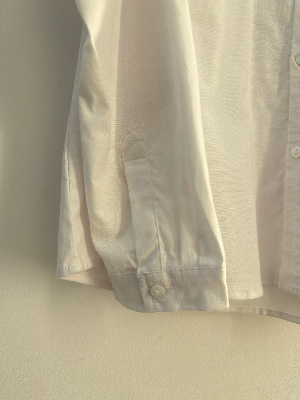 Camisa blanca vestir con cuello