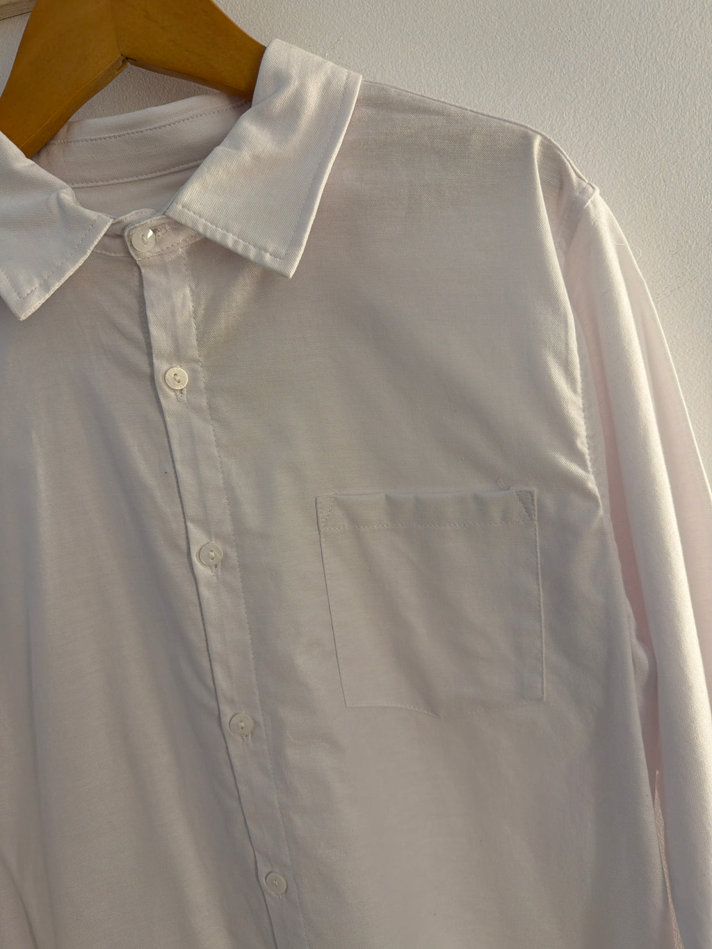 Camisa blanca vestir con cuello