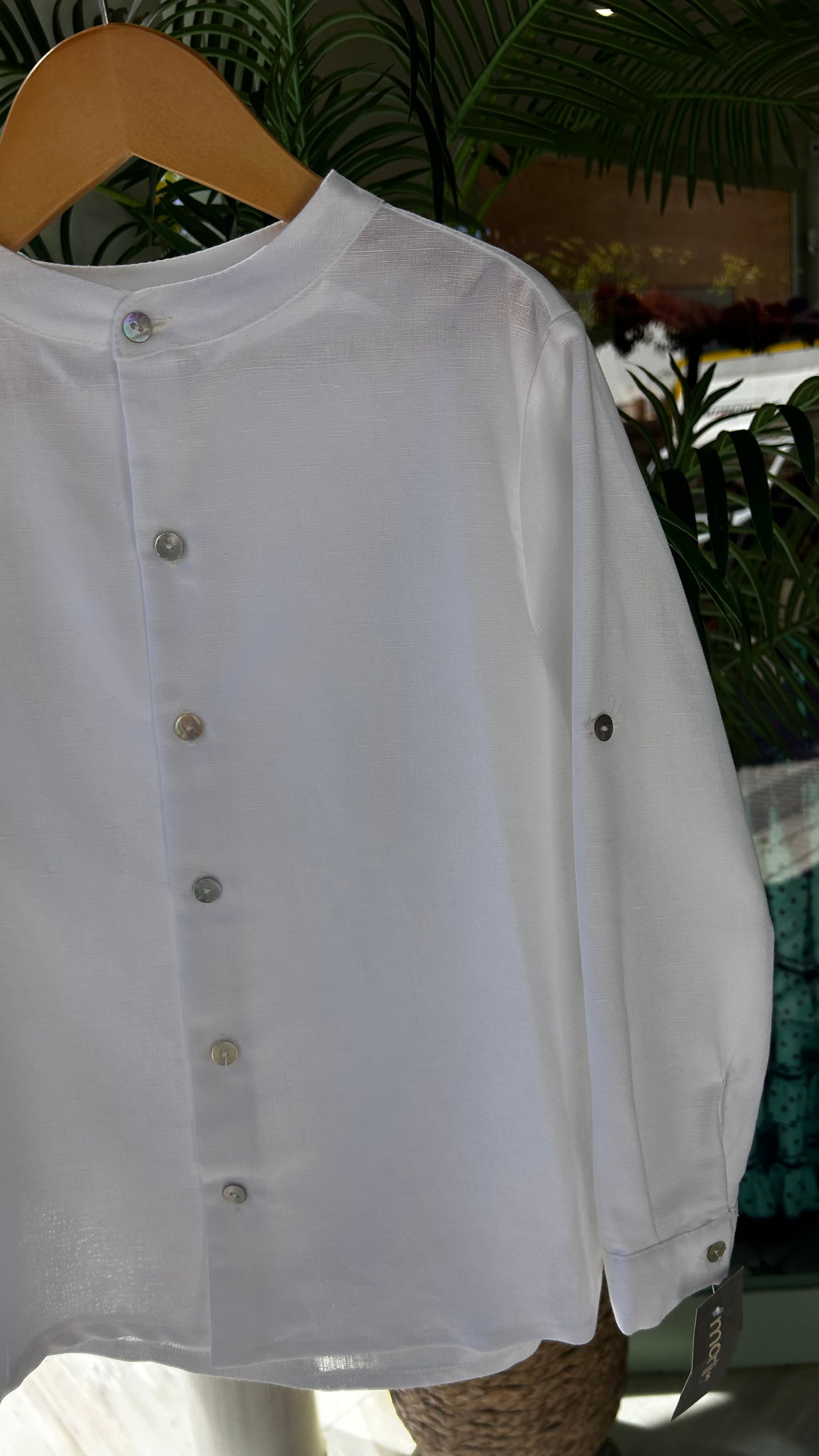 CAMISA BLANCA BOTONES