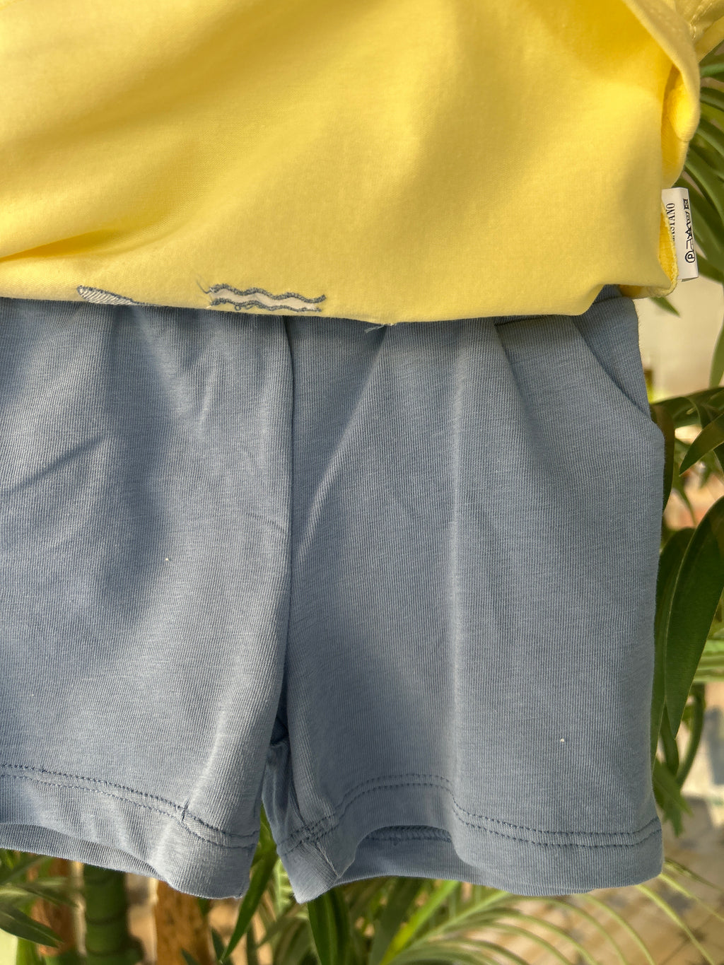 Conjunto barco amarillo y azul
