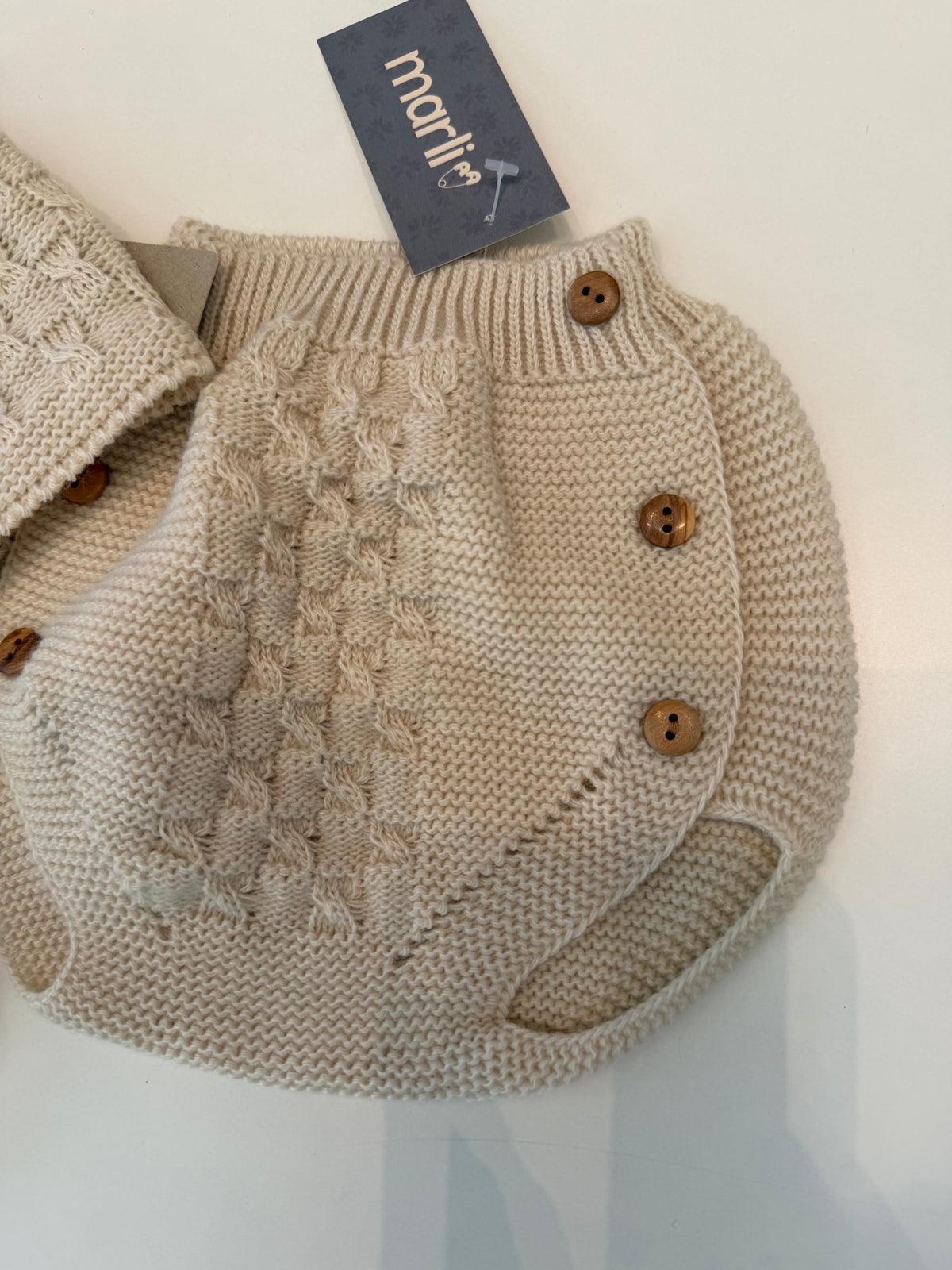 Conjunto capota y braguita beig