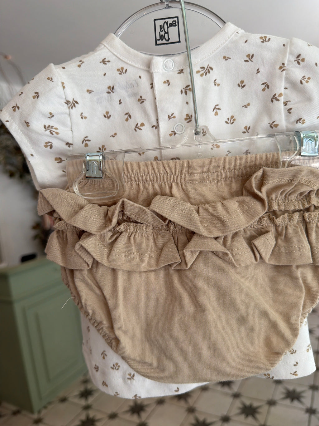 Conjunto hojas camel