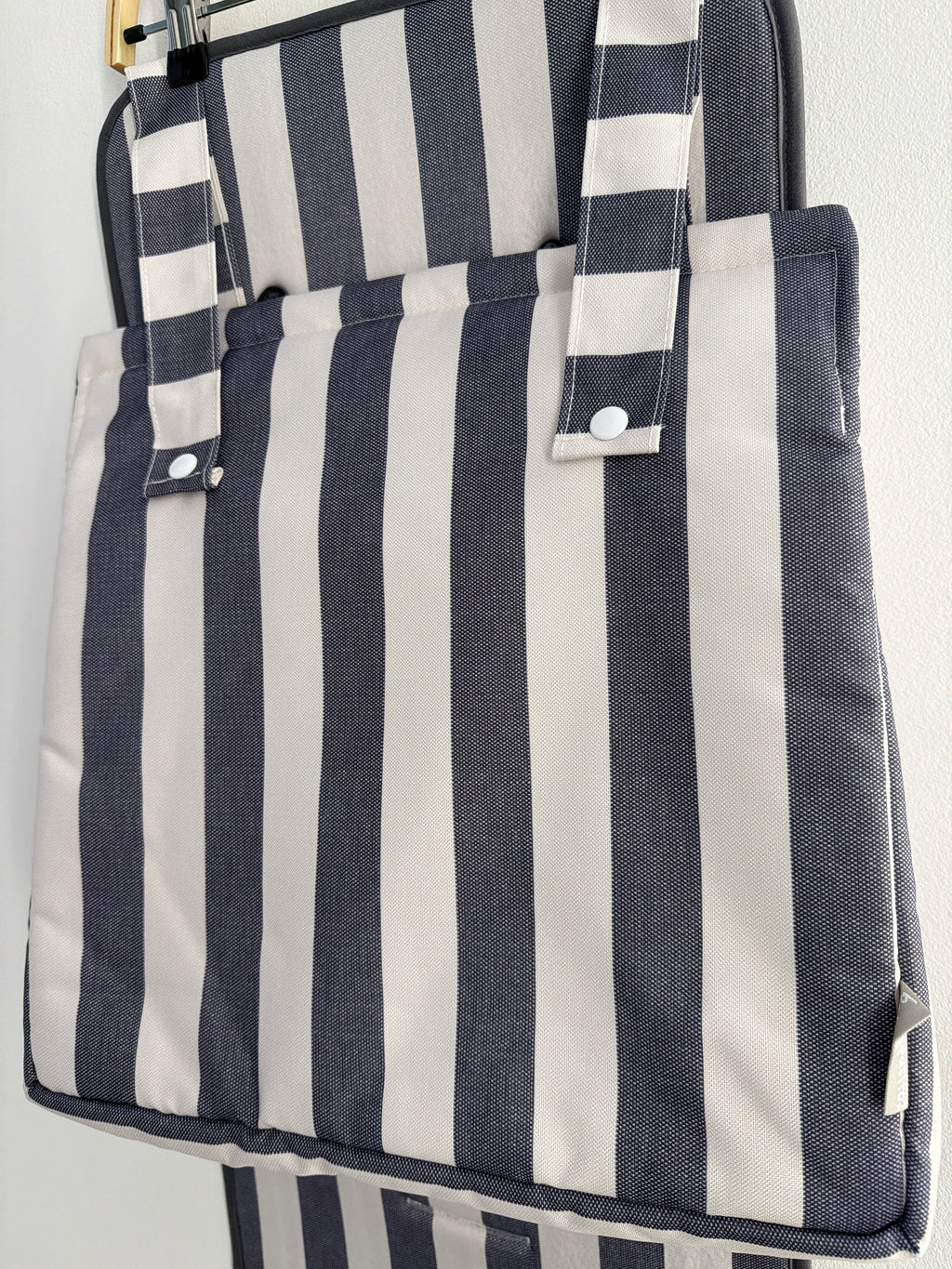 Colchoneta + bolso azul marino