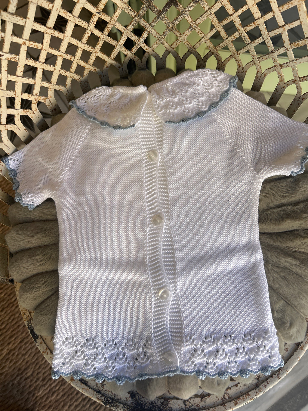 Conjunto hilo blanco y ducado