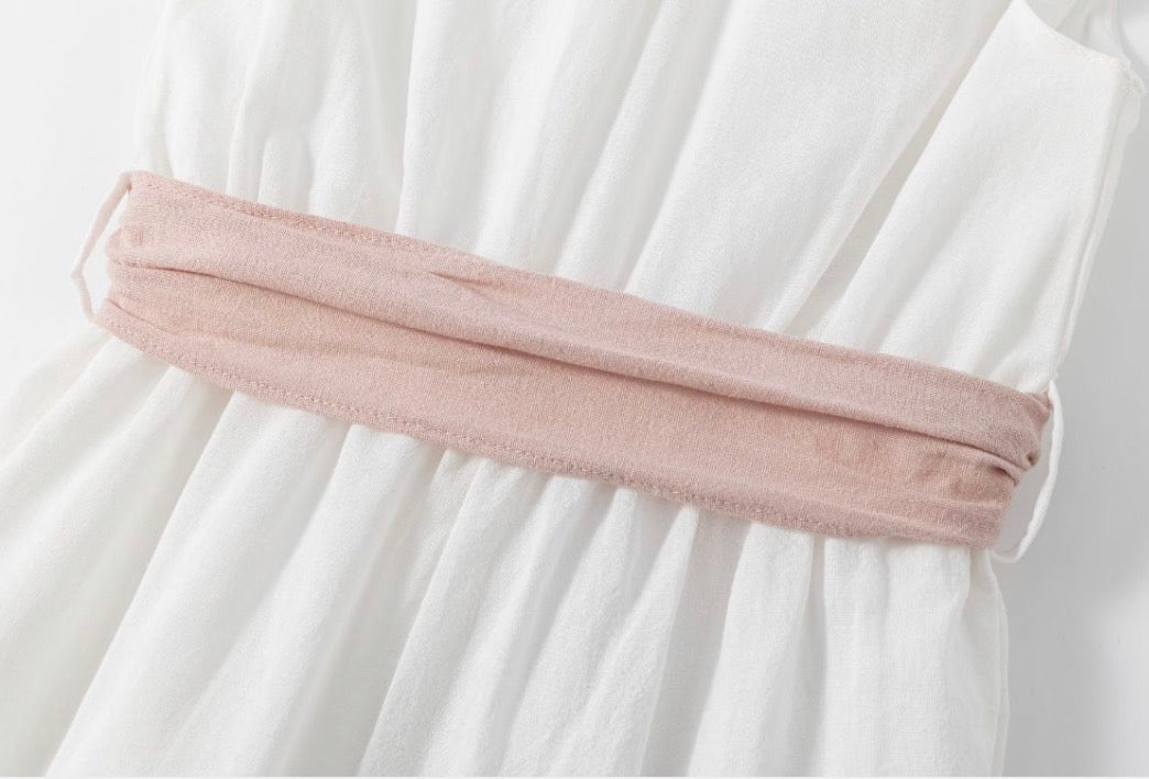 MONO CEREMONIA BLANCO CON LAZO ROSA