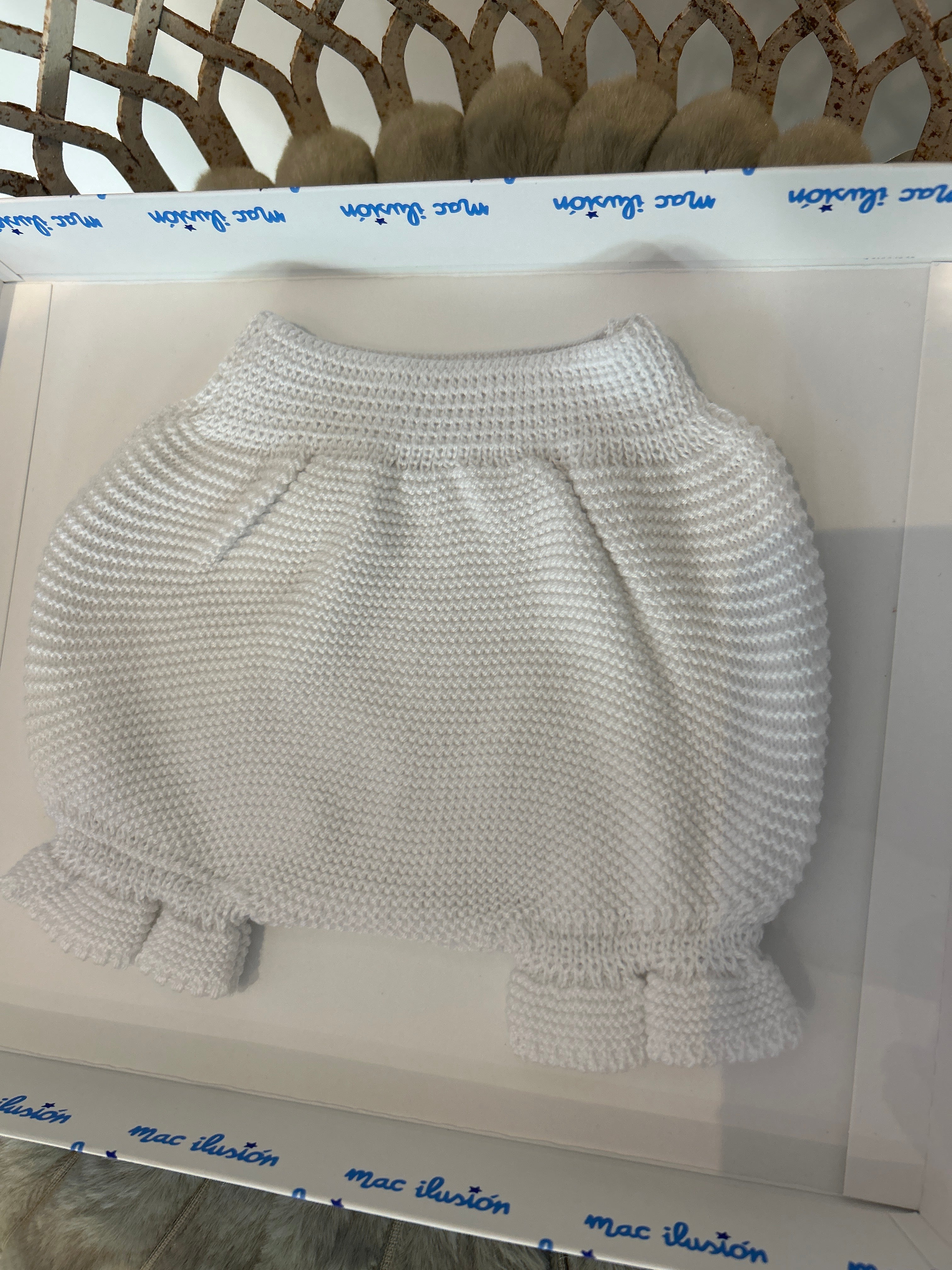 Conjunto hilo azul ducado y blanco