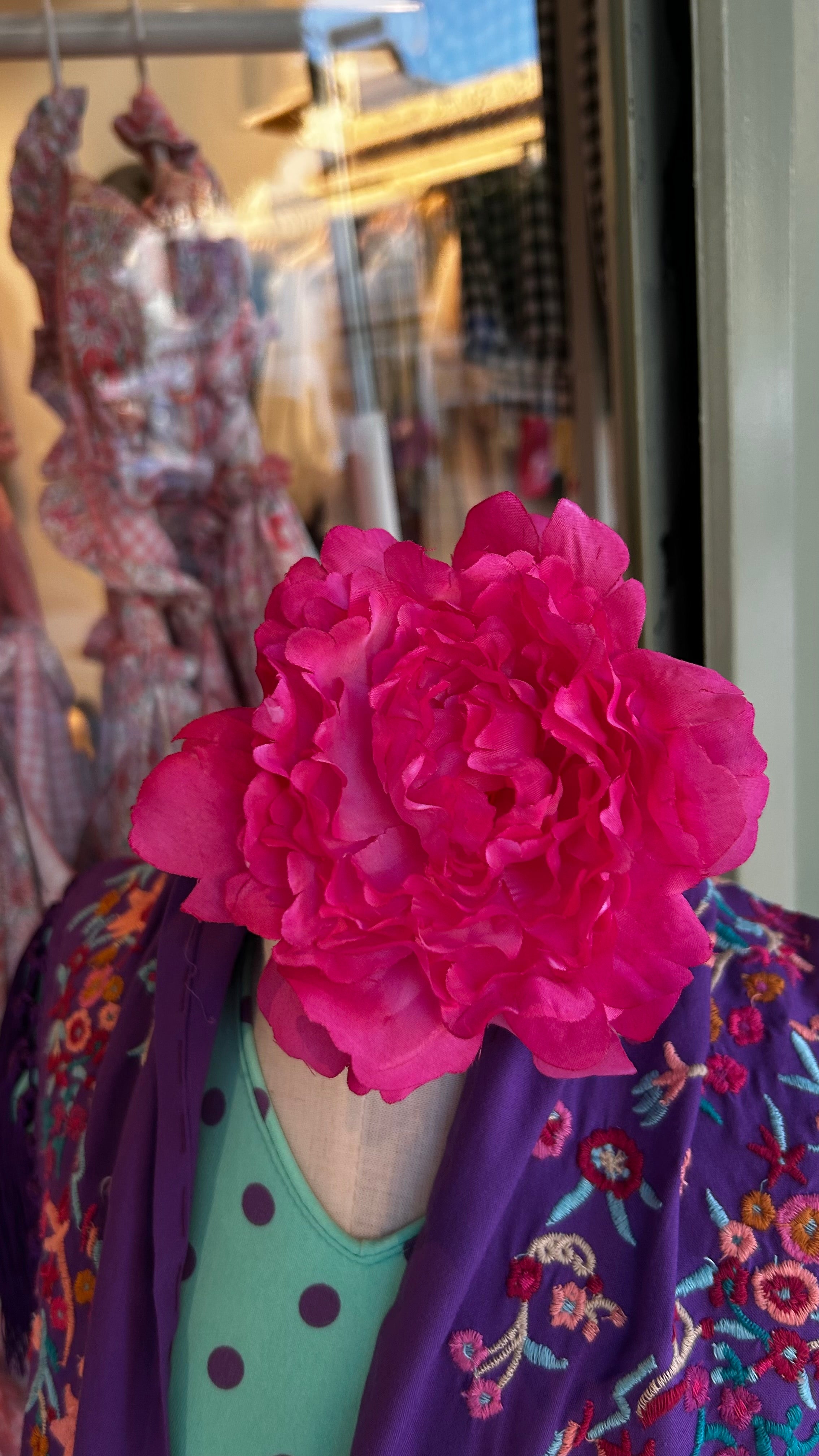 PEONÍA MEDIANA ROSA FUERTE