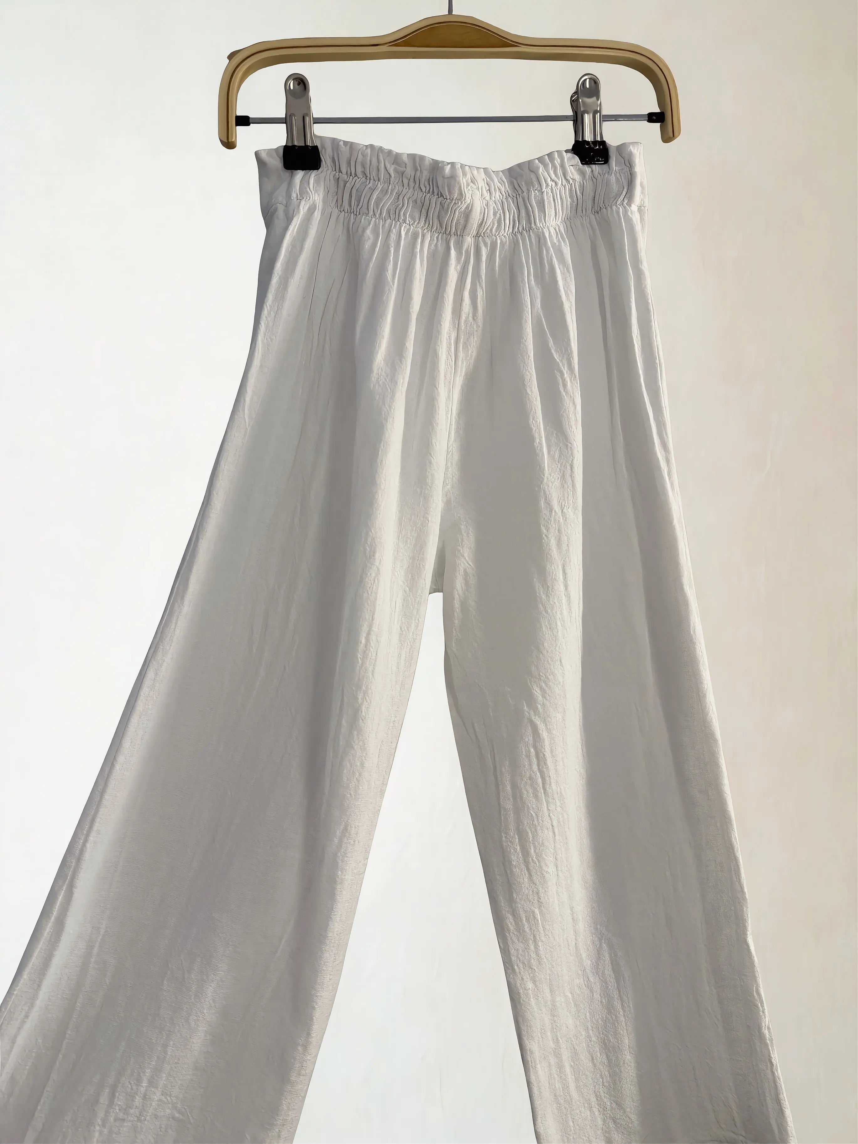 Pantalón de lino blanco