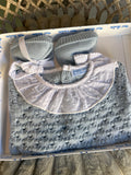 Conjunto hilo azul ducado y blanco
