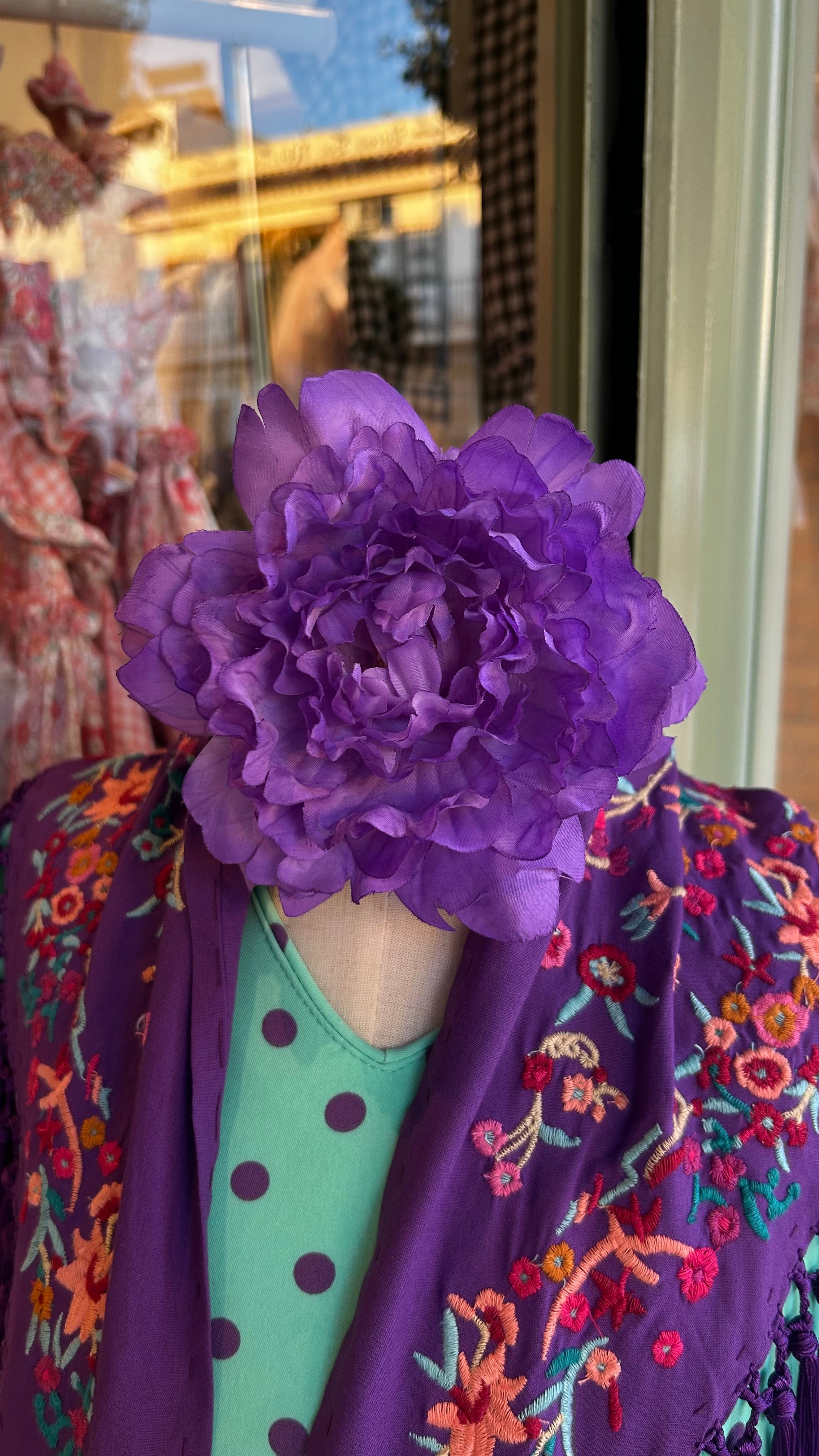 PEONÍA MEDIANA MORADA
