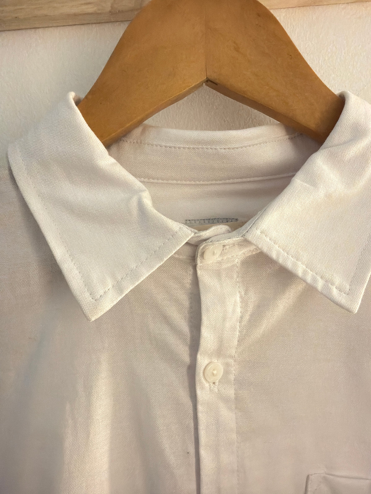 Camisa blanca vestir con cuello