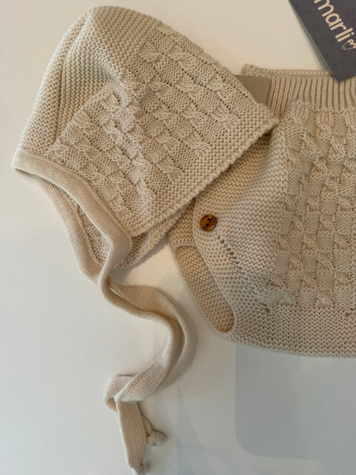 Conjunto capota y braguita beig