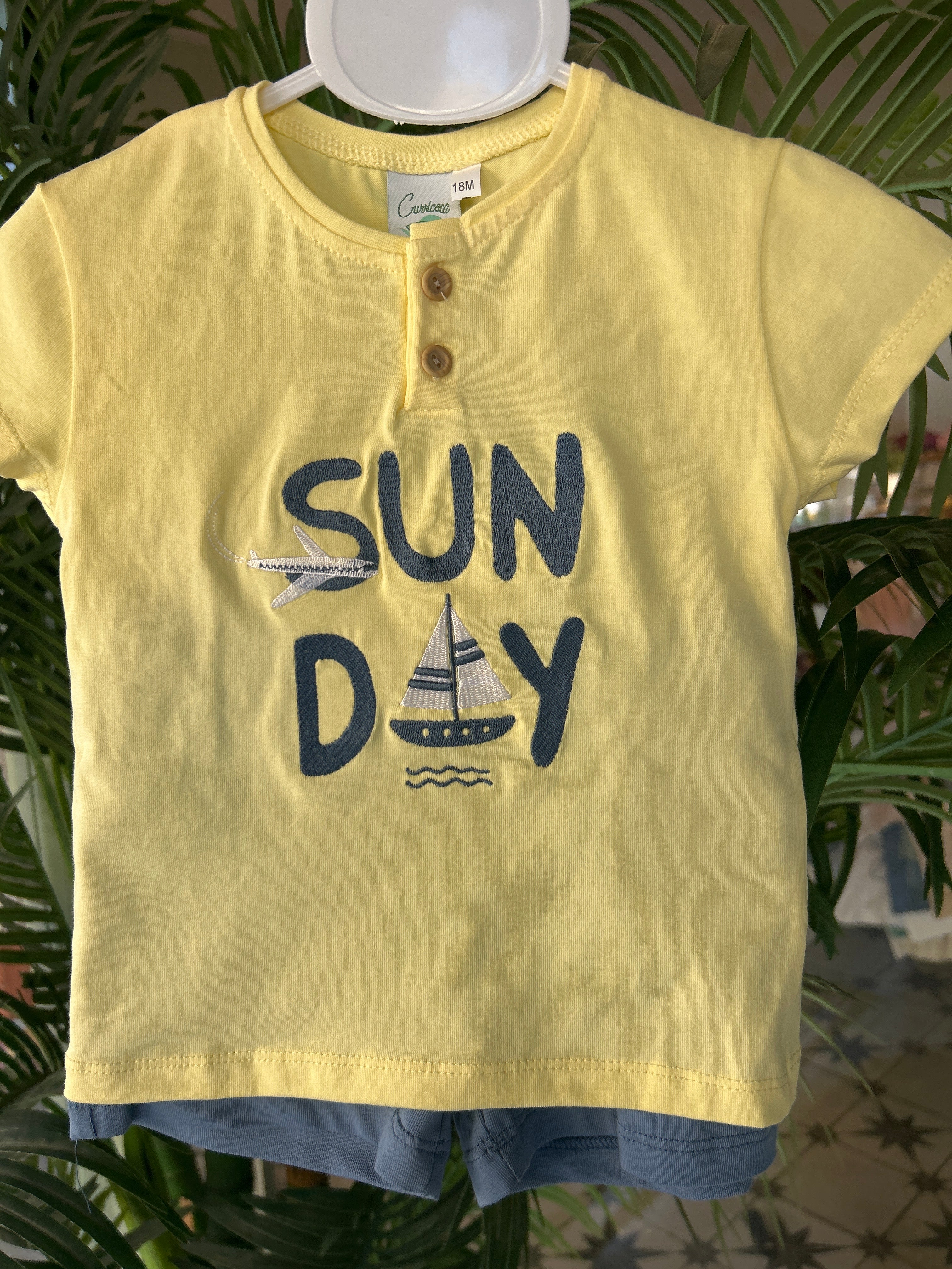 Conjunto barco amarillo y azul
