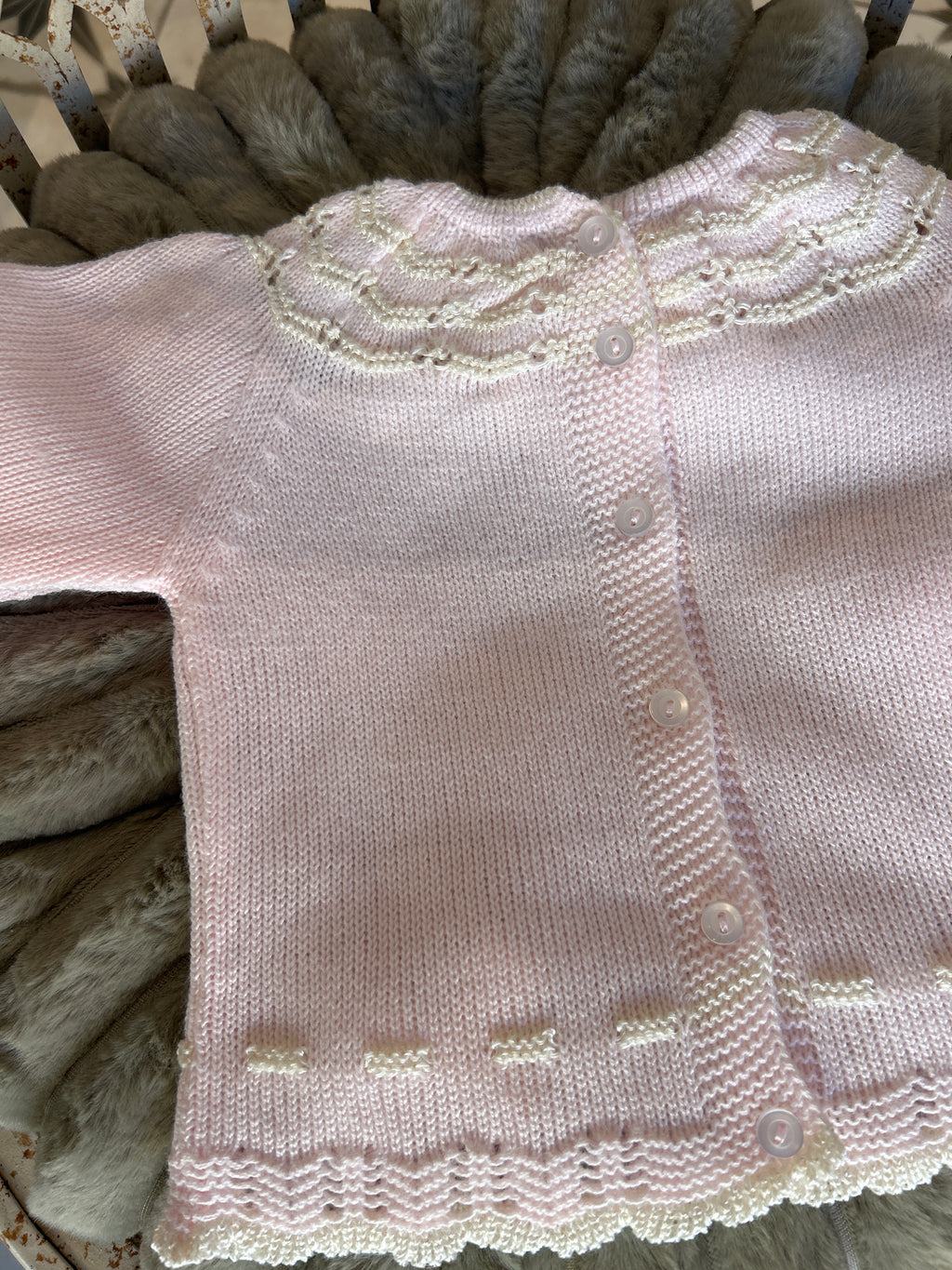 Conjunto hilo rosa y beig