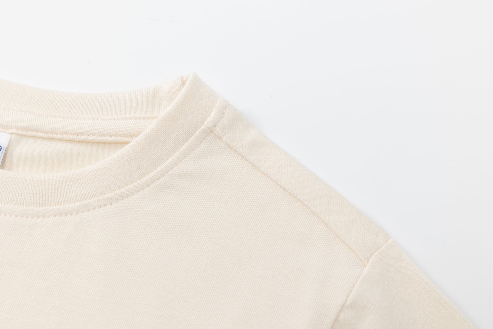 Camiseta camel básica