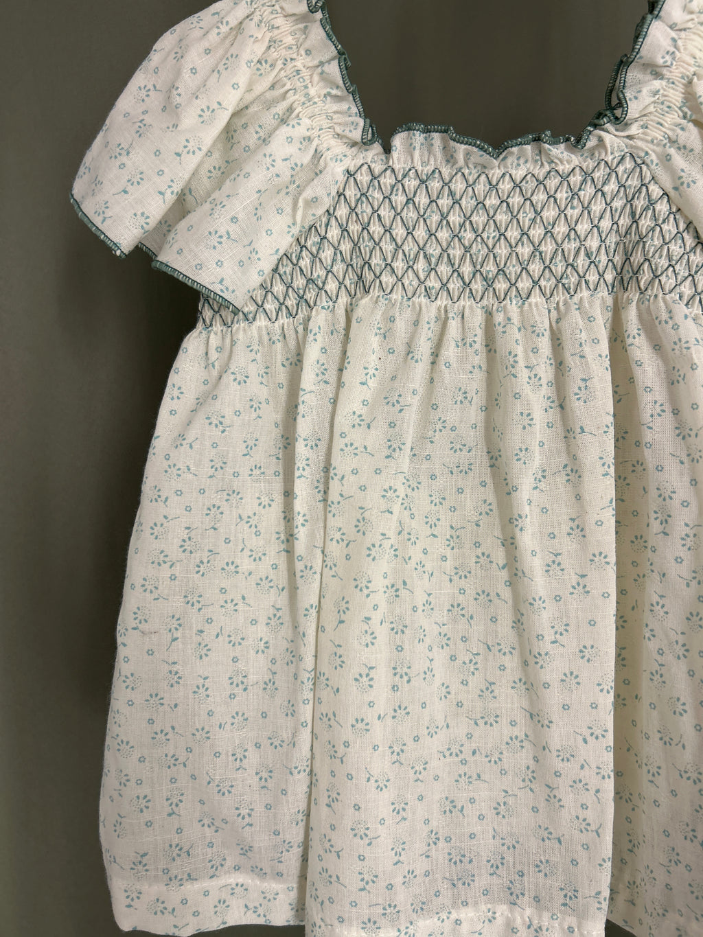 VESTIDO FLORECITAS VERDES
