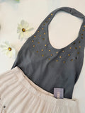 Top tachuela gris