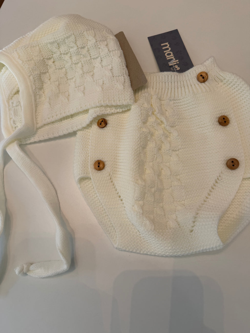 Conjunto capota y braguita blanco roto