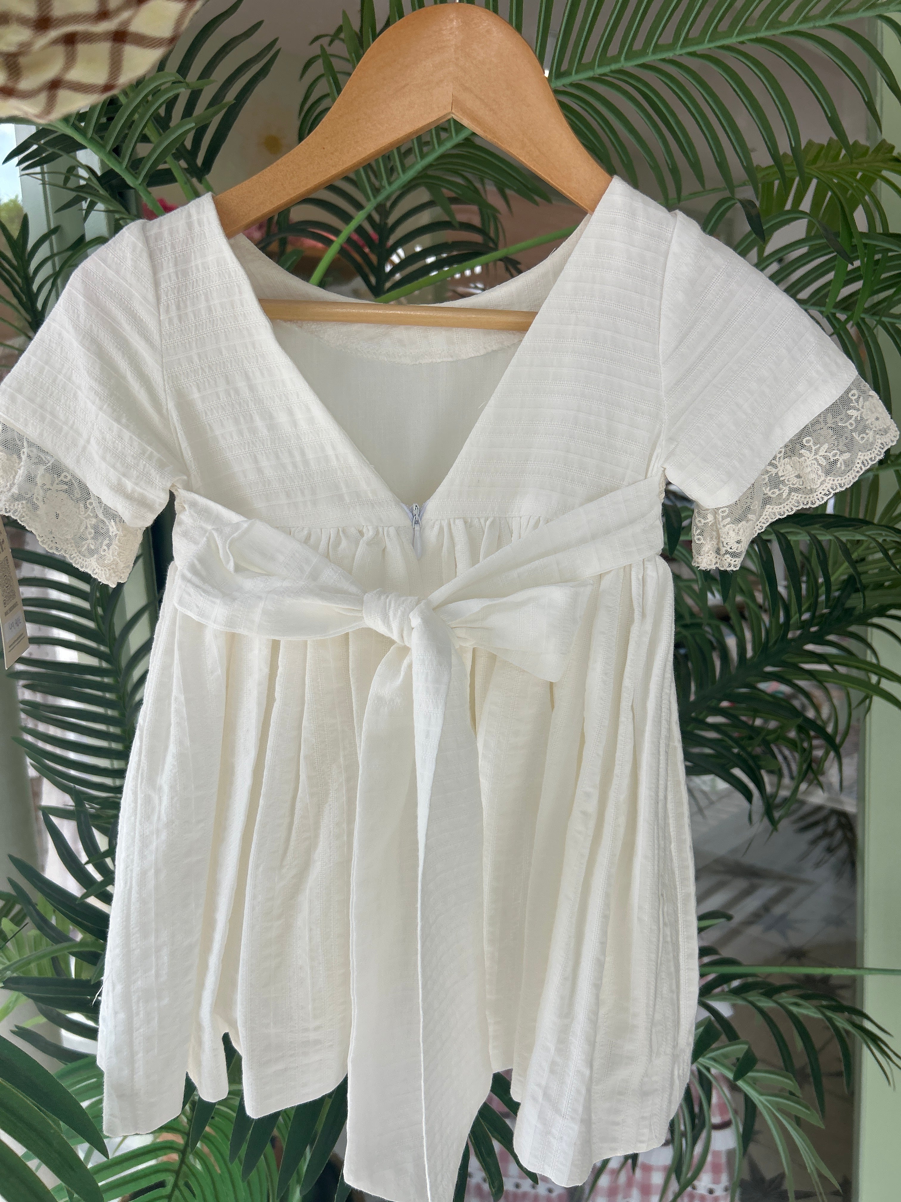 Vestido ceremonia beige