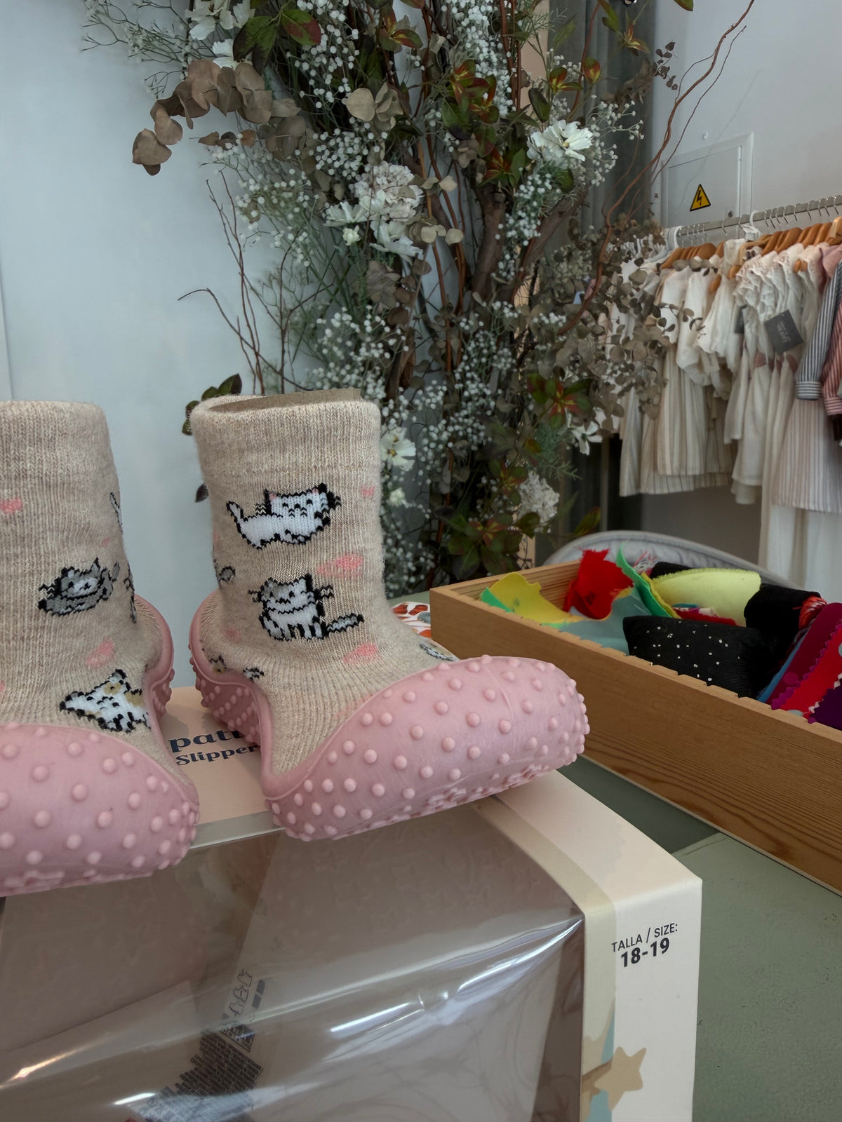 Zapatilla calcetín antideslizante rosa 5404