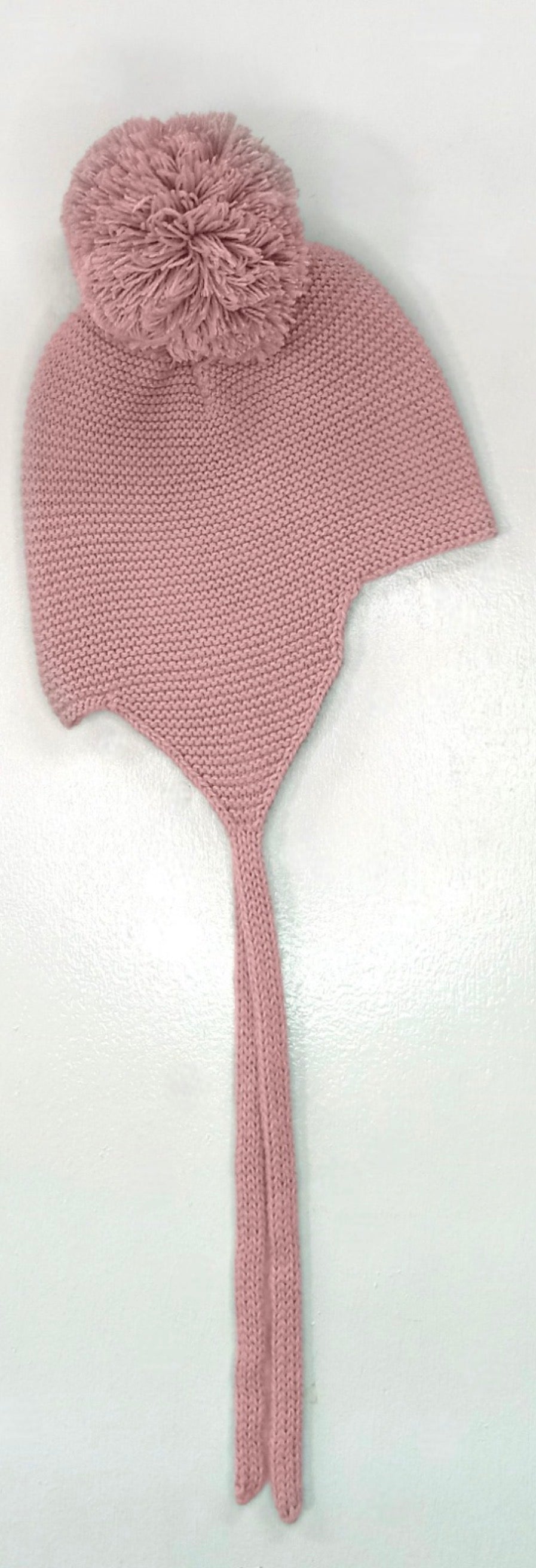 Capota maquillaje aviador con pompón