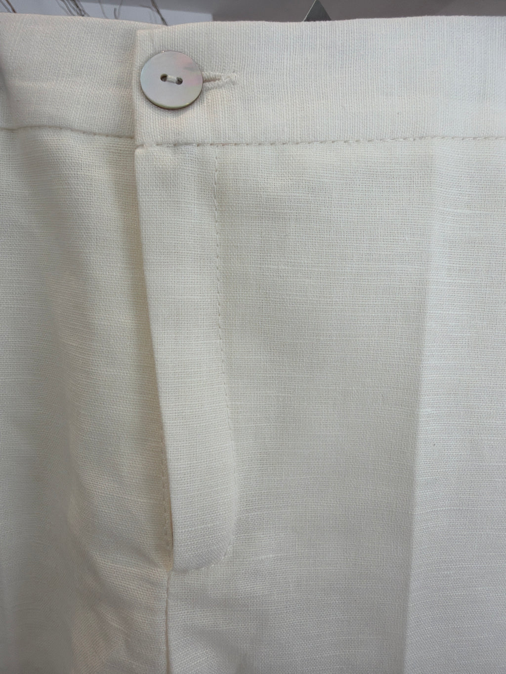 Pantalón lino arreglado