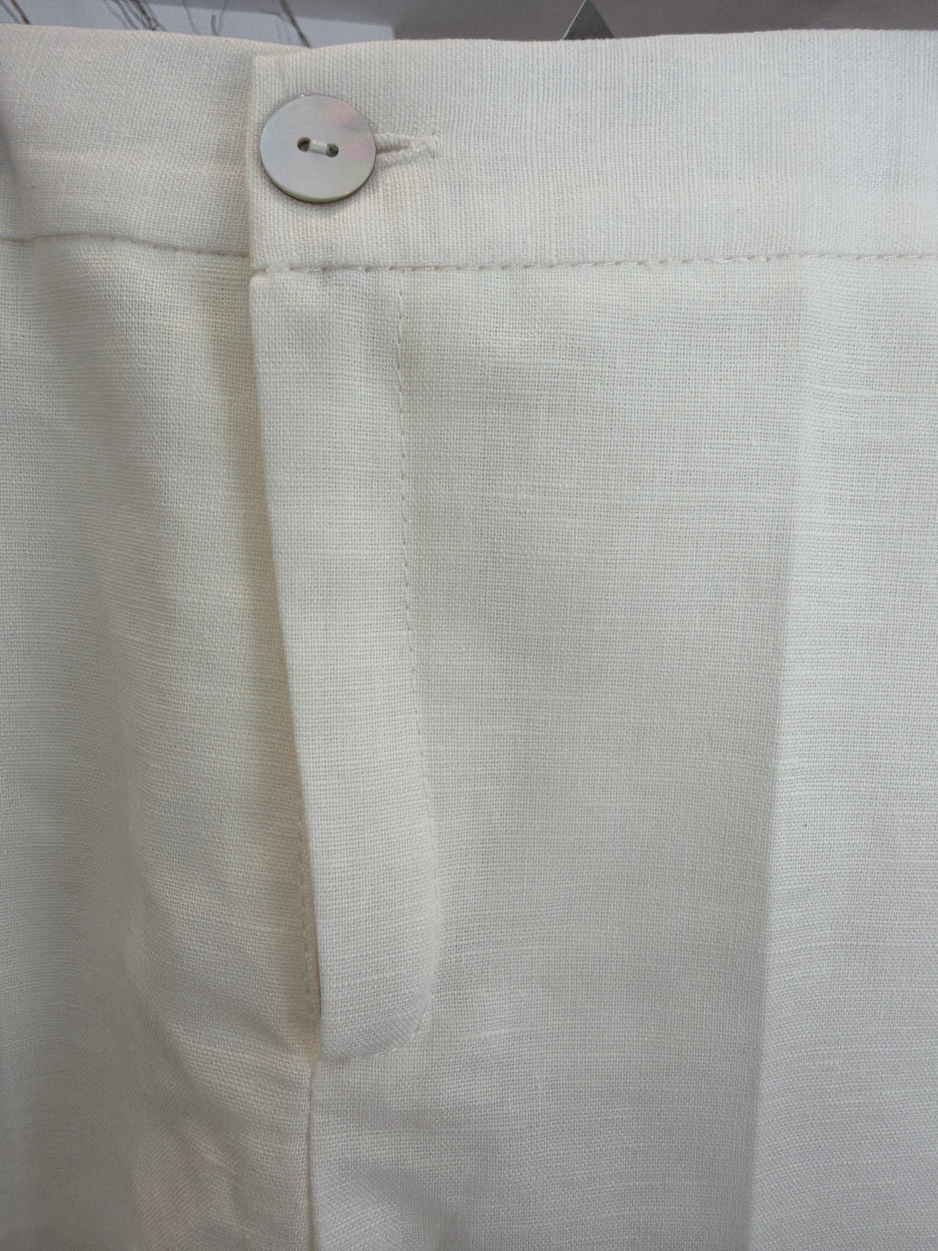 Pantalón lino arreglado